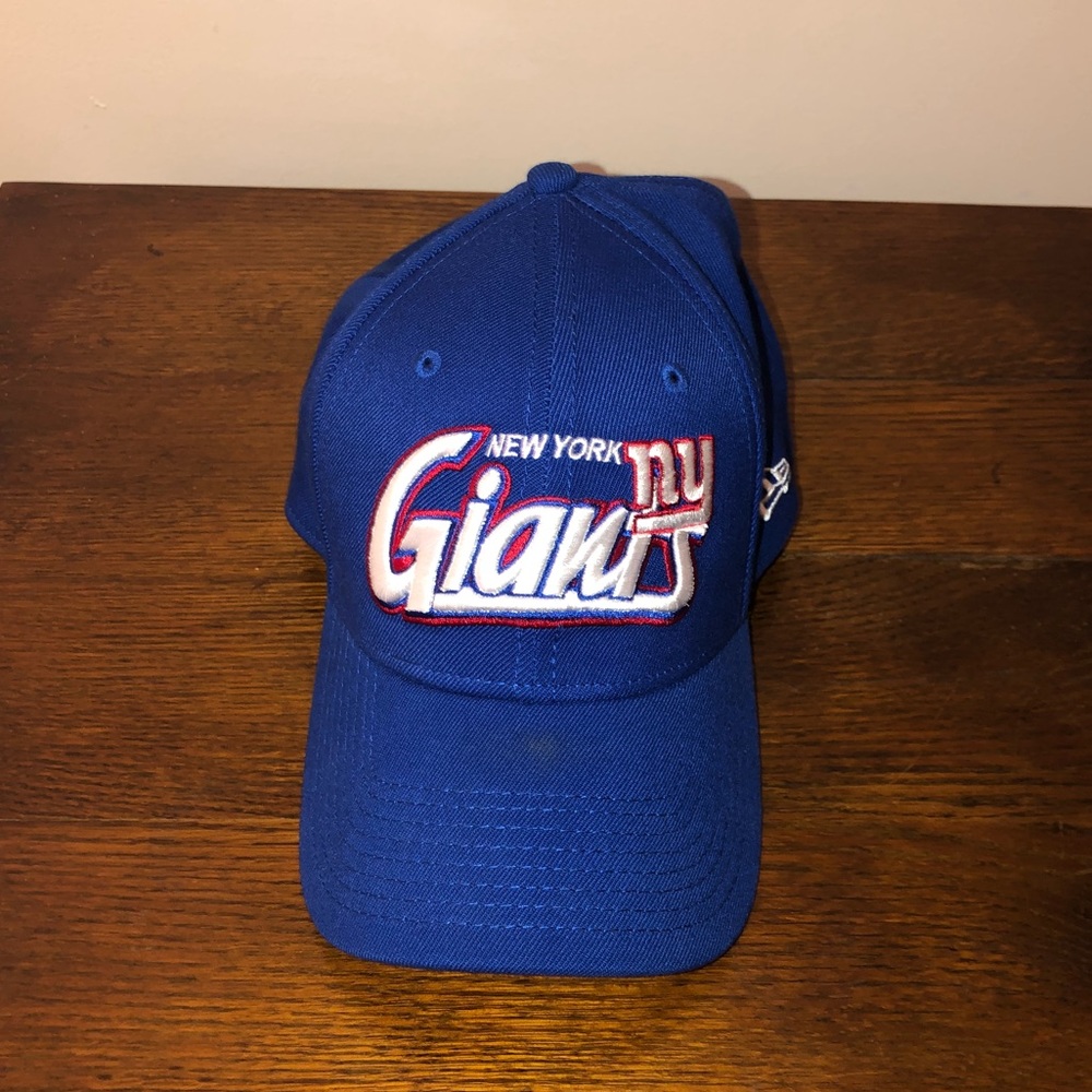 New York Giants Hat, New Era, Size Md/Lg